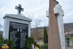 Monument în amintirea luptătorilor din ”Gărzile Libertăţii”, la Delureni. Noua biserică, sfinţită de IPS Andrei