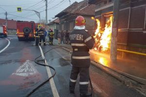 Cauza incendiului de la Perşani: intervenţie neautorizată la reţea