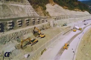 La ei se poate: Serbia construieşte, fără bani europeni, o autostradă prin munţi (FOTO / VIDEO)