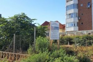  Ministrul Culturii acuzat că “îngroapă” vestigiile cetăţii Tomis sub un bloc de 6 etaje, pe malul mării  
