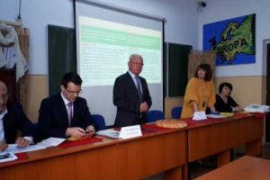 Liceul Teoretic “Constantin Noica” / “Let’s Make School Our Second Home!” (Să facem din şcoală o a doua casă!”)