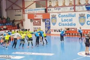 FOTO, VIDEO: Alexandru Weber, antrenorul din Sebeş ce a reuşit o performanţă istorică: debutanta Măgura Cisnădie, calificată în grupele Cupei EHF!