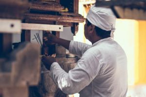 ISU Mureş angajează