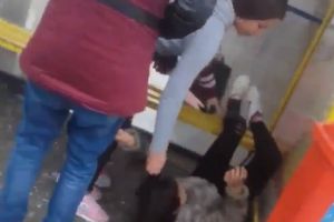 Bătaie între eleve, la Colegiul Tehnic 