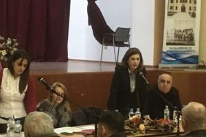 Ioana Jenica Dumitru dă în JUDECATĂ consilierii locali