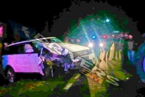 FOTO. Accident la Vama. Un Range Rover a intrat într-o autoutilitară