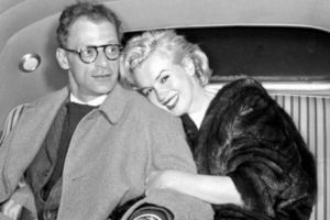 Marilyn Monroe face bani şi la 56 de ani de la moartea sa