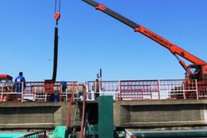 Se redeschide podul peste barajul Prundu