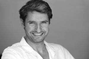 7 sfaturi pentru părinţii care vor un copil fericit la şcoală şi acasă