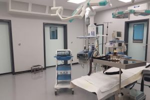 Noi achiziţii pentru Spitalul Judeţean de Urgenţă: aparatură şi tineri specialişti (FOTO)