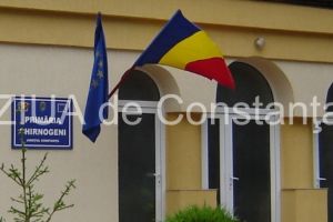 Ce societate se ocupa cu asfaltarea drumurilor din localitatea Plopeni, comuna Chirnogeni, judetul Constanta. Ce valoare are contractul (document)