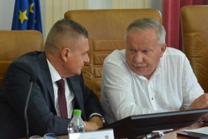 Prefectul ciumă, prefectul mumă