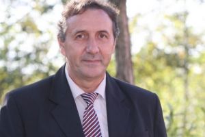 Primăria comunei Ibăneşti caută inspector