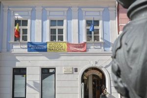 „Cântând în ploaie”, la Muzeul Casa Mureşenilor