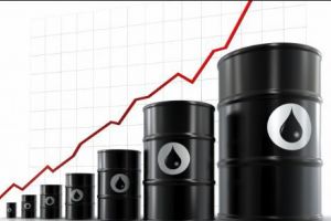 SUA loveşte dur! COLAPS IMINENT! Piaţa petrolului în DERUTĂ!