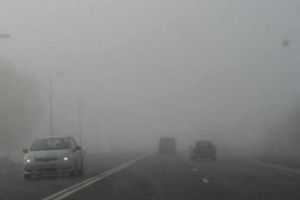 Atentie, soferi! Carosabil umed si conditii de ceata, pe drumurile din Prahova