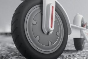 Xiaomi M365 - trotineta electrica pliabila, sistem dual de franare, autonomie 30 km/h. Cel mai bun raport calitate - pret! (P)