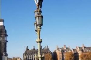 Au rămas cu gura căscată! Un român dă lecţii de sărituri englezilor. VIDEO