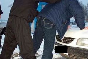 Rămas fără BANI, a comis TÂLHĂRIE PENTRU BĂUTURĂ!