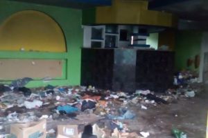 Ruina restaurantului „Orizont”, un focar de infecţie