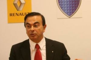 Francezii par să fi găsit un ÎNLOCUITOR PENTRU GHOSN la cârma Renault