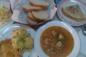 Meniuri gratuite pentru o categorie de pensionari din Târgu-Mureş!