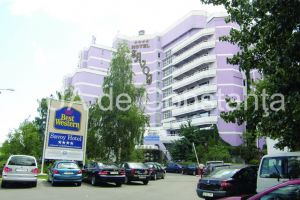 Modificari in societatea Complex Savoy SA. Unul dintre actionari s-a retras din firma. Detalii