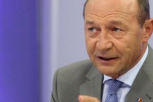 Traian Băsescu reacţionează la declaraţiile lui Ilan Laufer. Fostul şef de stat propune un pact instituţional