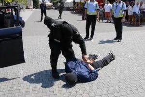 Violatorii şi tâlharii iertaţi fac noi victime. Bilanţ la un an de la adoptarea legii propuse de Tudorel Toader