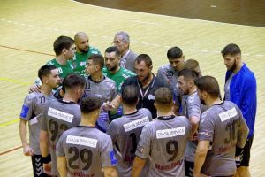 Universitatea are şansa de a câştiga încă trei puncte, în deplasarea de la Cluj