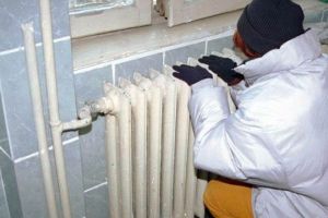 Mii de ploiesteni vor ramane joi fara apa calda si incalzire!