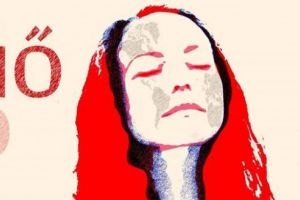 „Femeia”, văzută prin obiectivul aparatului foto