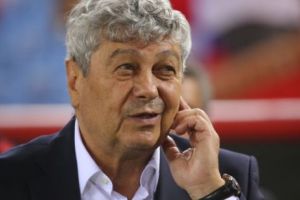 ATAC VEHEMENT: „Să fie dat afară! Ne face să suferim. Doar se plângă. Să-i dăm o ȚÂȚĂ”