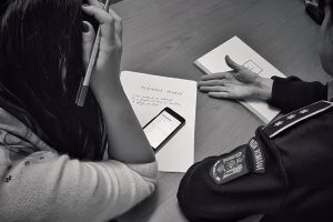 Victima unei înşelăciuni pe Facebook – a trimis unui bărbat 11.400 de euro