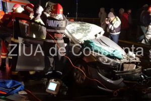 Imagini de la eveniment. Accident rutier grav la iesire din Ovidiu, in sensul giratoriu de la Celsy. Trei victime, printre care un copil de 3 ani, incarcerate   