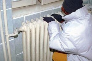 Cum s-a ajuns! Căldura în calorifere va fi motiv de bucurie, pe 1 decembrie, la Petroşani