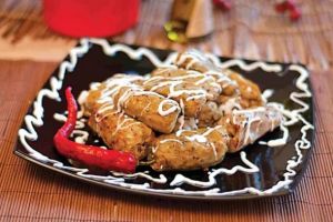 Sarmale de post cu ciuperci şi orez în foi de varză