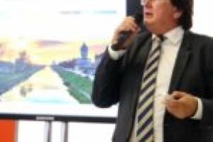 Robu sparge gheaţa. „După 50 de ani se construiesc noi poduri în Timişoara”