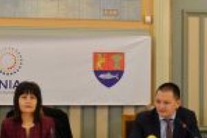 CJ Dolj: Vicepreşedintele Cosmin Vasile, la masa rotundă „Formarea profesională iniţială – provocări şi perspective“, eveniment organizat la Palatul Administrativ din Craiova