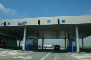 Barbat urmarit international depistat de politistii de frontiera, in Vama Cenad