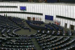 Ajutor UE pentru jurnaliştii eleni!