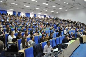 Profesorii Universitatii Politehnica primesc din nou note de la studenti
