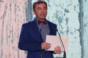 Cine vor fi primii spectatori ai Piesei Anului, scrisă de Daniel Oltean