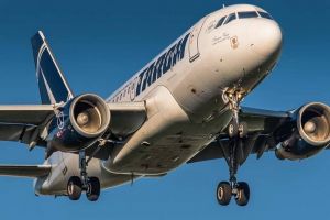 Tarom face lumină: Din 15 decembrie se pun în vânzare biletele de la Oradea spre Barcelona şi Milano