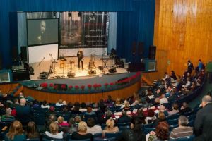 În 24-25 noiembrie: Festivalul Concurs de Muzică Folk „Ziua de Mâine” – În Anul Centenar, Alba Iulia devine capitala muzicii folk