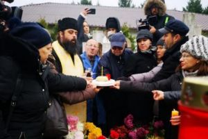 Alexandru Arşinel, devastat la parastasul Stelei Popescu