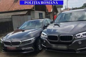 Bolizi de lux ţinuţi în parcarea Poliţiei Cluj pe durata cercetărilor - FOTO