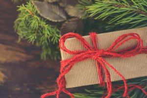 Târg caritabil de Crăciun pentru copiii din centrele de plasament