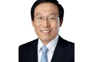 I-a ÎMBOLNĂVIT de CANCER iar acum îşi cere SCUZE