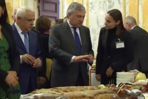 GAFĂ-RECORD a Vioricăi Dăncilă? ASTA A INTRAT ÎN ISTORIE şi acolo va rămâne pe vecie. News alert